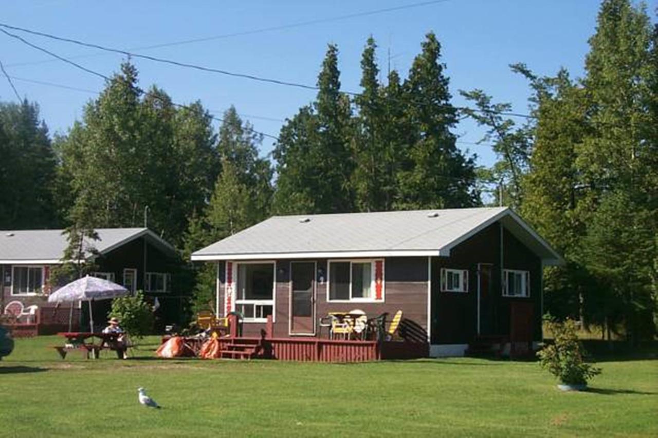 Wee Point Resort Manitowaning 客房 照片